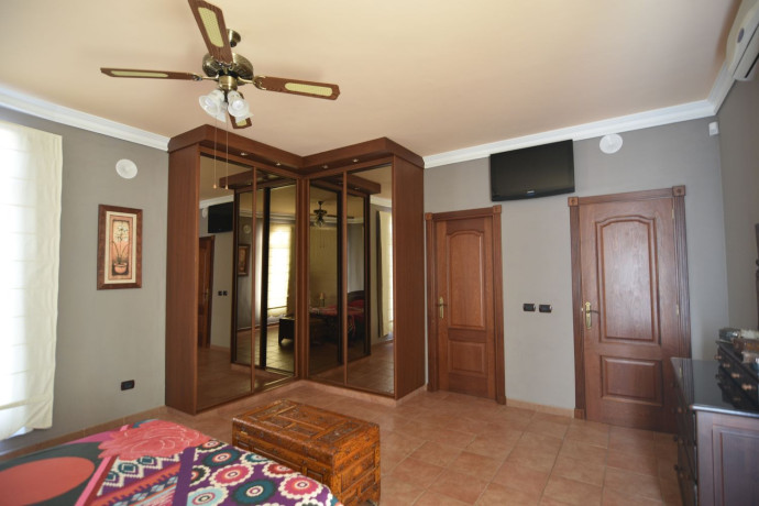 casa-o-chalet-independiente-en-venta-en-san-miguel-de-abona-big-9