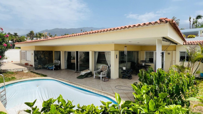 casa-o-chalet-independiente-en-venta-en-calle-isla-de-la-gomera-big-2