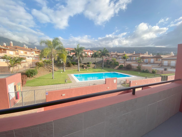 chalet-adosado-en-venta-en-calle-dalia-16-big-15