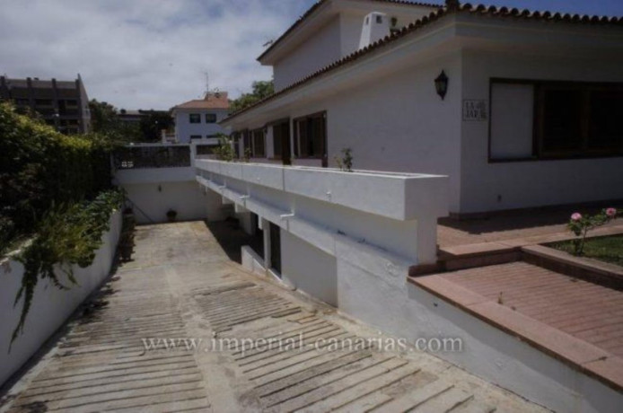 casa-o-chalet-independiente-en-venta-en-urb-la-paz-distrito-botanico-big-2