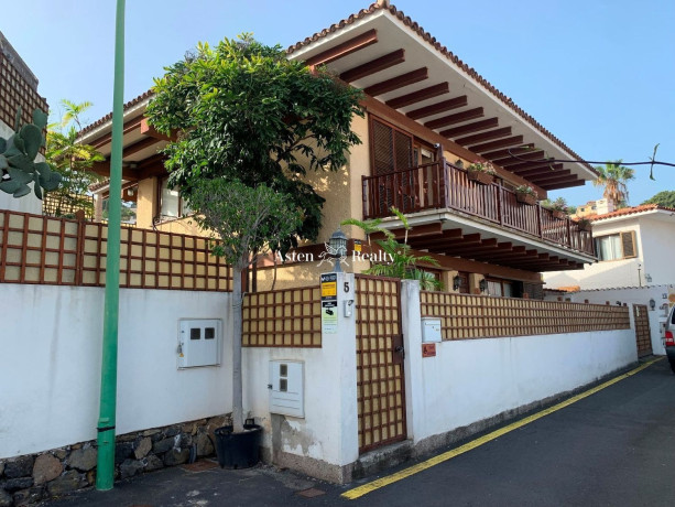 casa-o-chalet-independiente-en-venta-en-distrito-martianez-big-1