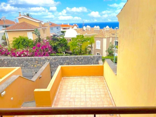 chalet-adosado-en-venta-en-distrito-playa-jardin-big-26