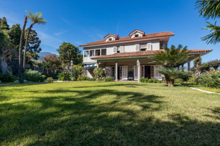 Casa o chalet independiente en venta en Distrito San Antonio - Las Arenas