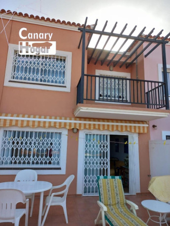 chalet-adosado-en-venta-en-torviscas-centro-y-alto-big-3