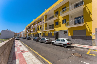 Piso en venta en Playa San Juan