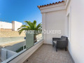 casa-o-chalet-en-venta-en-la-caleta-small-11