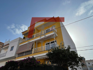 Piso en venta en calle Flor del Sur