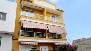 Piso en venta en calle Flor del Sur