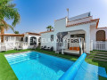 casa-o-chalet-en-venta-en-golf-del-sur-amarilla-golf-small-0