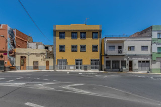 Piso en venta en Urb. Av Fundador Gonzalo González, Granadilla