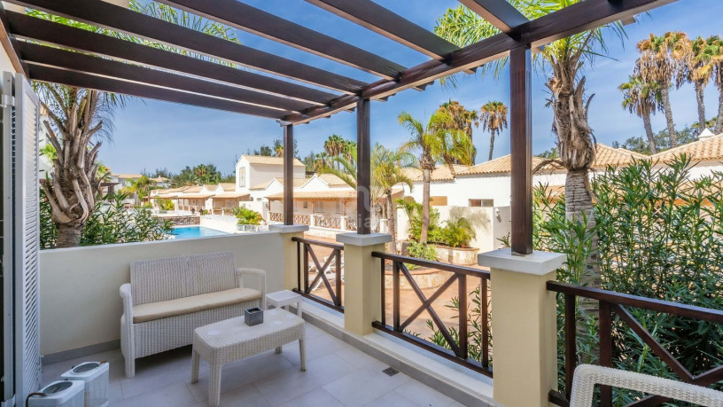 casa-o-chalet-en-venta-en-los-cristianos-big-11