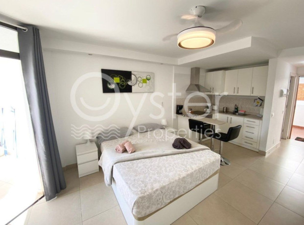 estudio-en-venta-en-los-cristianos-big-7