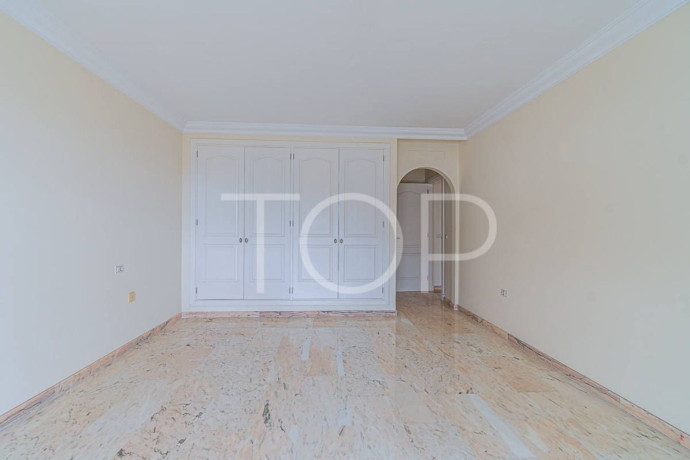 piso-en-venta-en-puerto-de-santiago-big-16