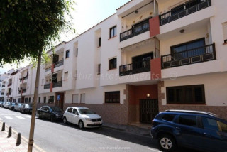 Piso en venta en Urb. Santiago Del Teide, Puerto de Santiago