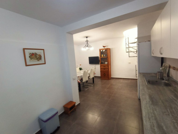 chalet-adosado-en-venta-en-teresa-de-calcuta-big-8