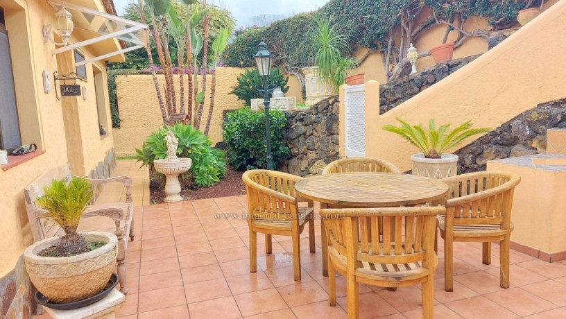 casa-o-chalet-independiente-en-venta-en-centro-big-1