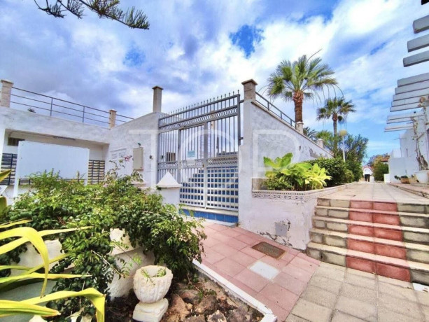 chalet-adosado-en-venta-en-costa-del-silencio-las-galletas-big-17