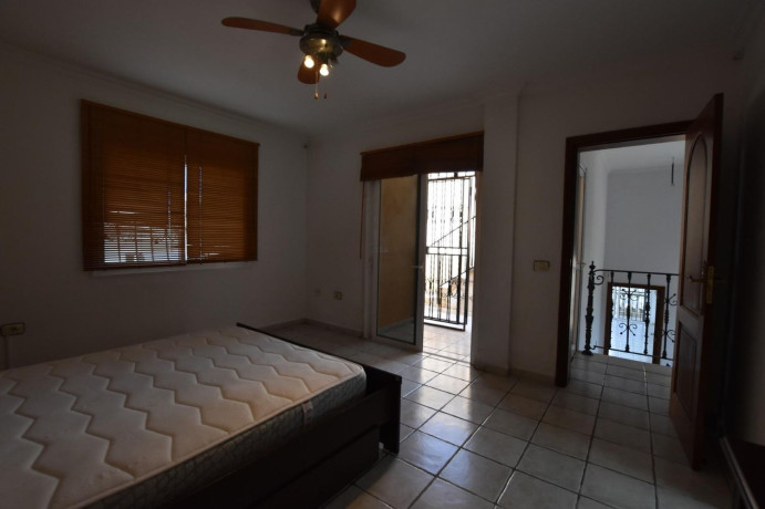 casa-o-chalet-independiente-en-venta-en-torviscas-centro-y-alto-big-18