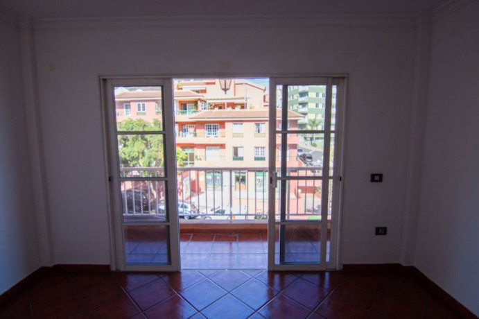 piso-en-venta-en-avenida-canarias-14-big-17