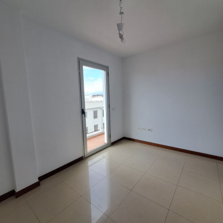 duplex-en-venta-en-calle-la-gorvorana-big-23