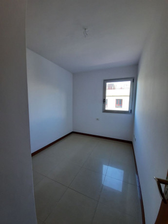 piso-en-venta-en-calle-la-gorvorana-big-21