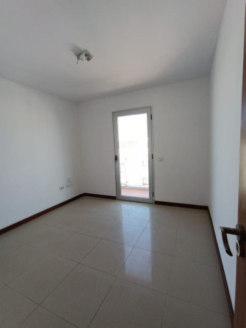 duplex-en-venta-en-calle-gorvorana-23-big-5