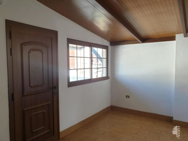 piso-en-venta-en-calle-la-aurora-big-1