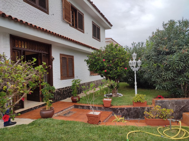 casa-o-chalet-independiente-en-venta-en-calle-ecuador-big-4